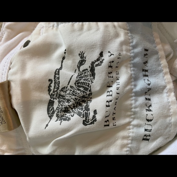 Burberry cropped white jeans. - Picture 5 of 6